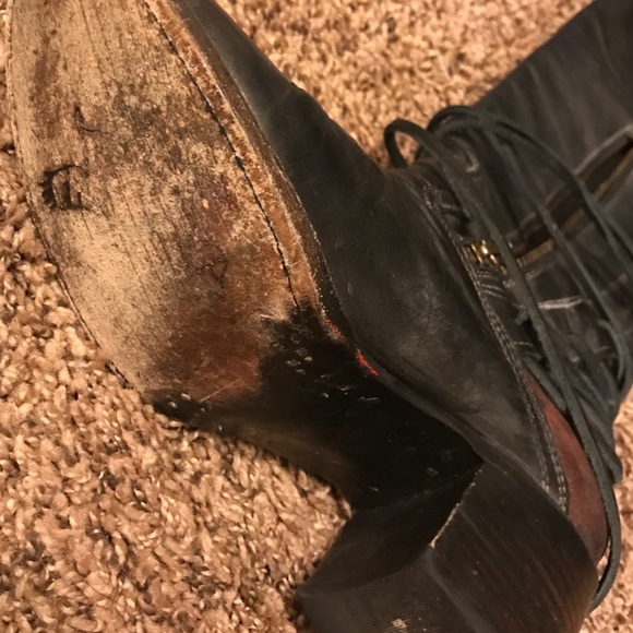 Freebird by Steve Madden - Coal in Black - Picture 2 of 3